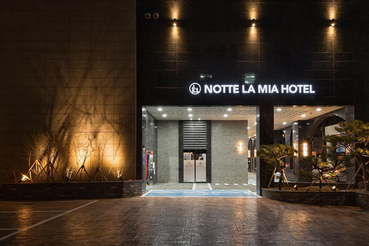 Notte La Mia Hotel Busan Esterno foto